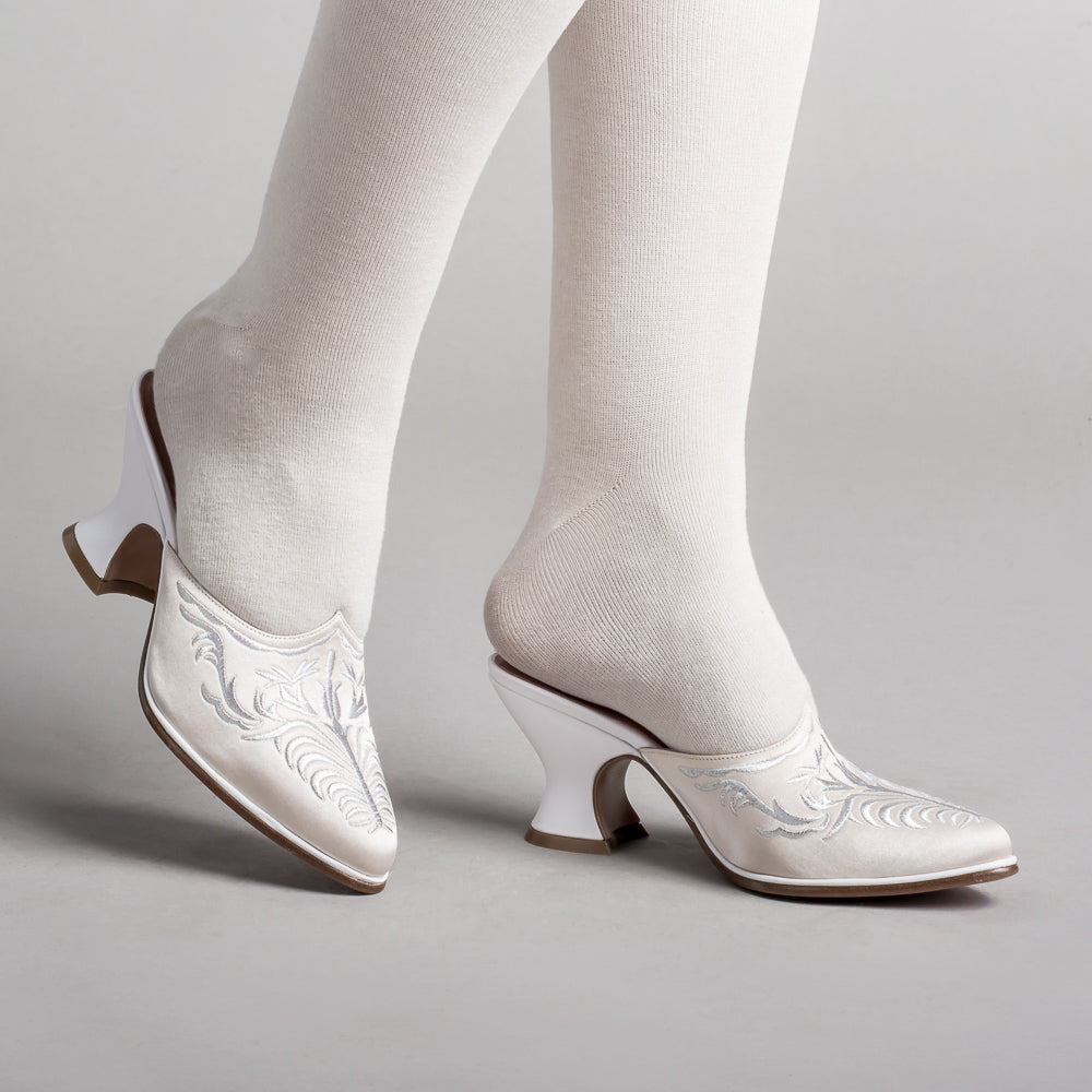 Antoinette 18th Century Mules (Ivory) – American Duchess Europe